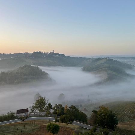 Villa Agriturismo I Suri Asti Extérieur photo